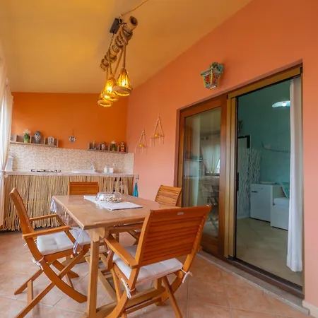 Brorent Casa Mary Διαμέρισμα Όλμπια